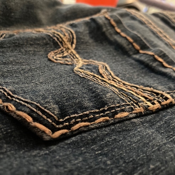 Jordache Medium Wash Midi Short Jean shorts - Picture 5 of 6